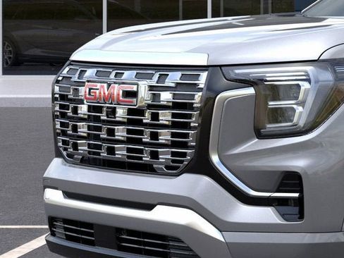 New 2026 GMC Terrain Denali image 13