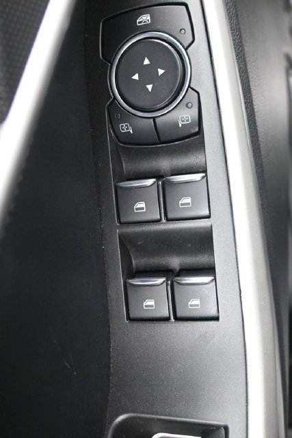 Certified 2023 Ford Explorer XLT w/ Equipment Group 202A AWD/4WD image 7