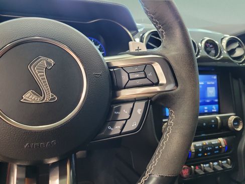 Used 2021 Ford Mustang Shelby GT500 w/ Technology Package RWD image 15