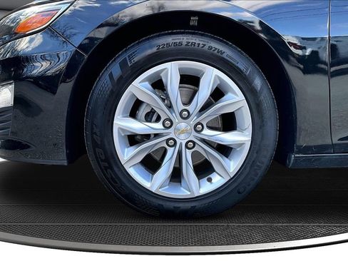 Used 2024 Chevrolet Malibu LT image 32