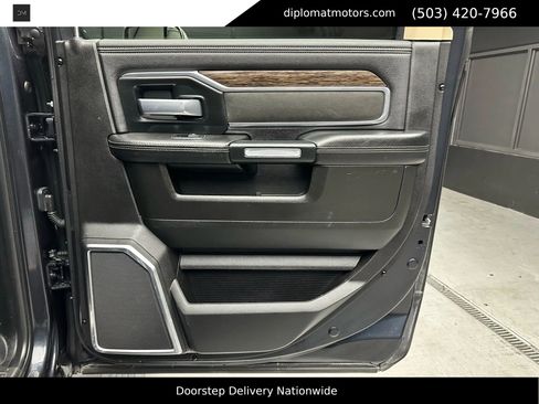 Used 2019 RAM 2500 Laramie image 38