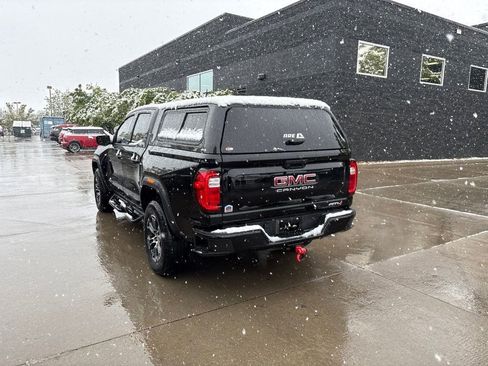 Used 2023 GMC Canyon AT4 w/ AT4 Premium Package AWD/4WD image 3