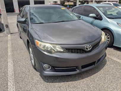Used 2014 Toyota Camry SE