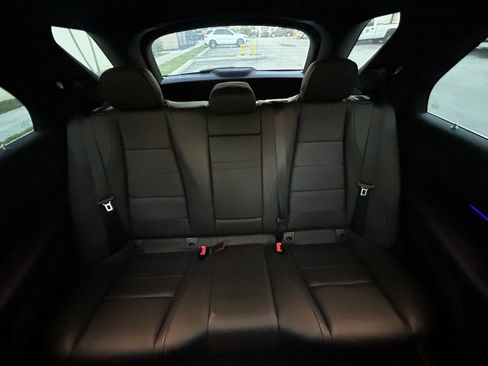Used 2023 Mercedes-Benz GLE 350 4MATIC w/ Premium Package image 13