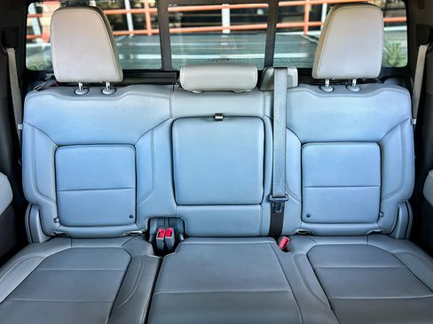 Used 2020 GMC Sierra 1500 SLT w/ SLT Premium Package image 37