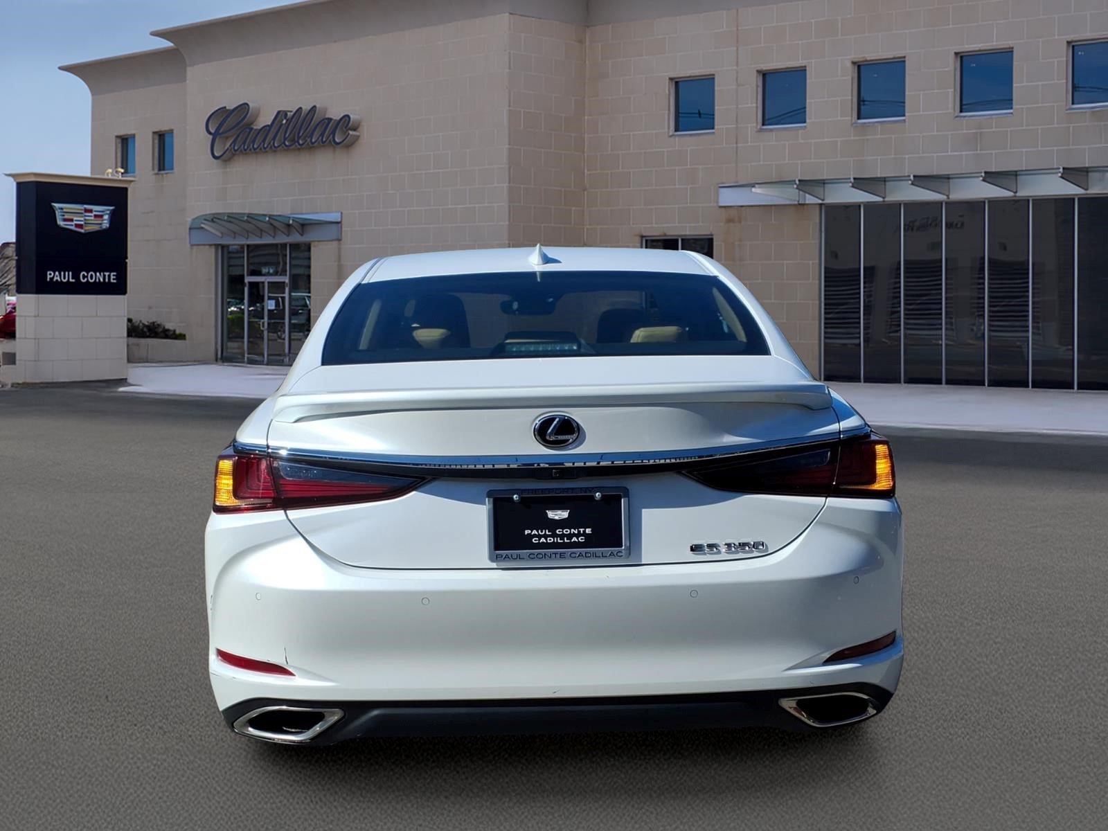Used 2022 Lexus ES 350 w/ Premium Package FWD image 5