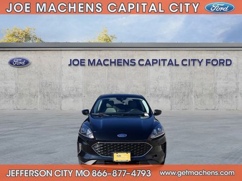 Certified 2022 Ford Escape SE w/ Cold Weather Package image 8