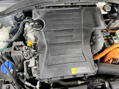 Used 2019 Hyundai Ioniq Limited image 28