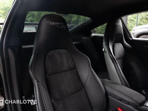 Used 2018 Porsche 911 GT2 RS RWD image 38