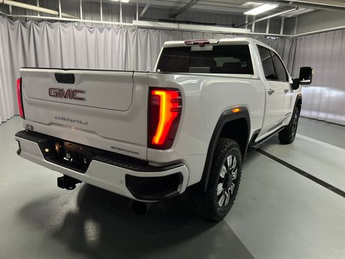 Used 2024 GMC Sierra 2500 Denali w/ Denali Reserve Package image 7