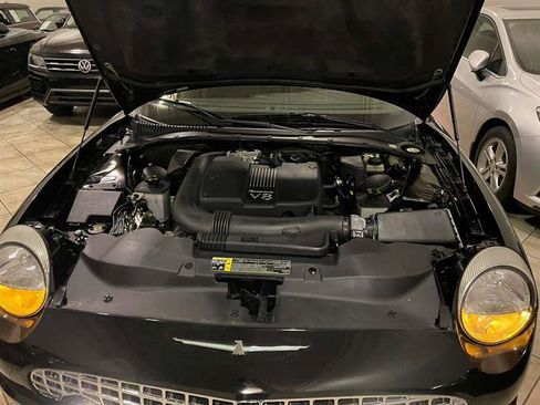 Used 2002 Ford Thunderbird image 21