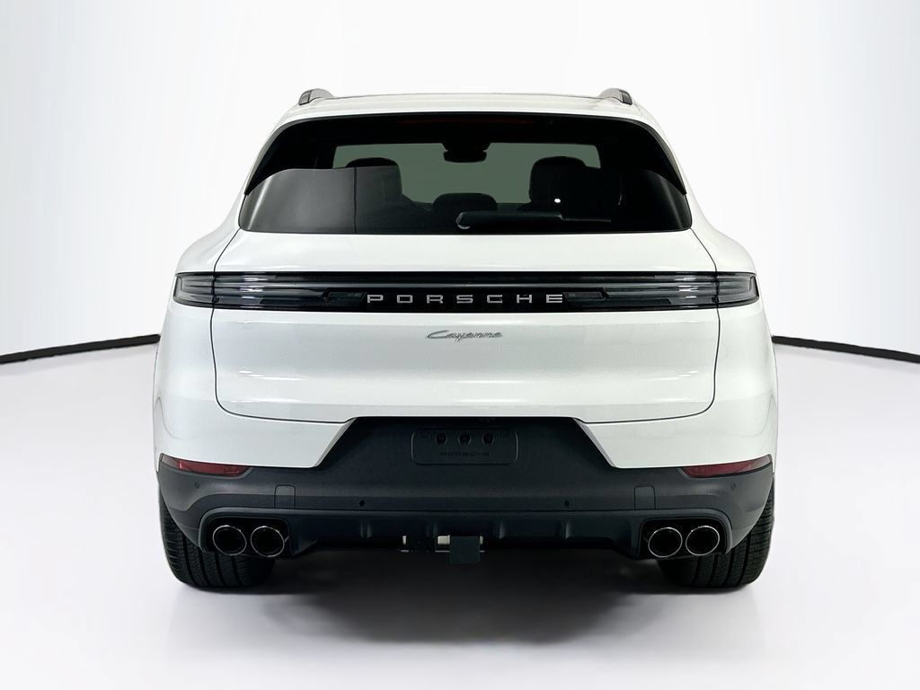 Used 2026 Porsche Cayenne AWD/4WD image 6