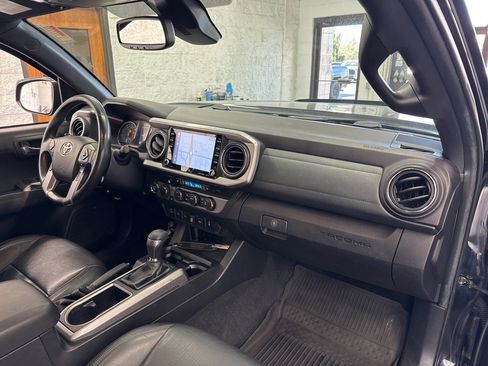 Certified 2021 Toyota Tacoma Limited image 54