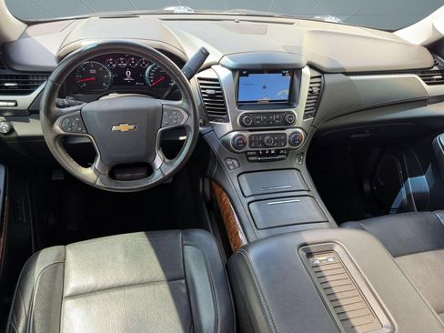 Used 2016 Chevrolet Suburban LTZ RWD image 17