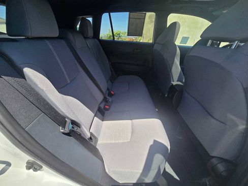 Used 2024 Toyota Corolla Cross AWD Hybrid w/ Moonroof Package image 13