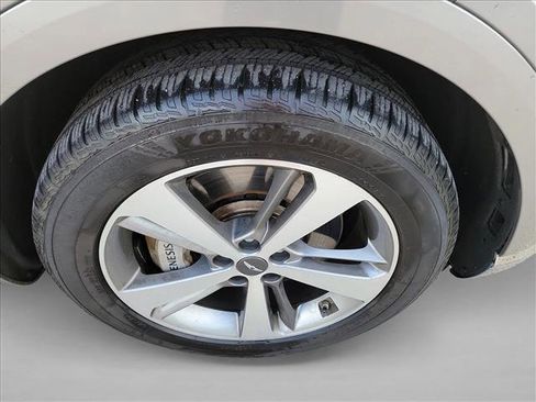 Used 2022 Genesis GV80 3.5T Advanced + AWD/4WD image 10