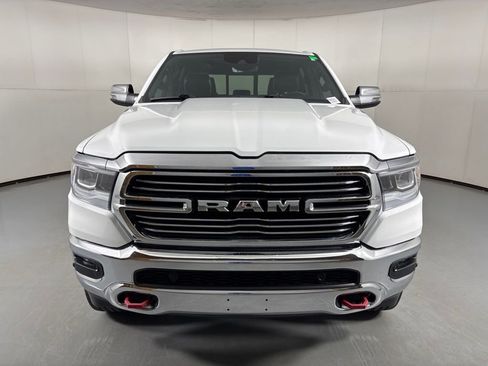 Used 2023 RAM 1500 Laramie AWD/4WD image 3