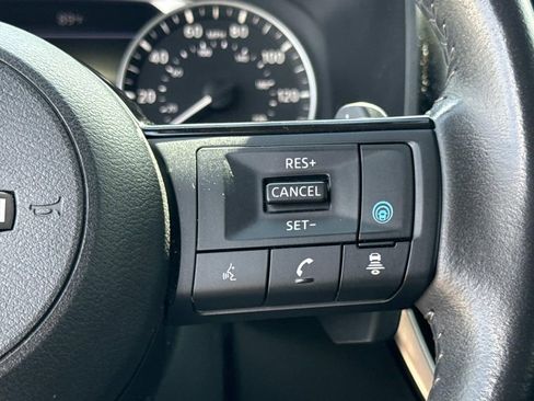 Certified 2023 Nissan Rogue SL w/ SL Premium Package FWD image 32
