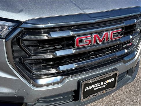 Used 2023 GMC Terrain AT4 image 31
