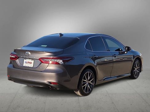 Certified 2024 Toyota Camry XLE FWD image 8