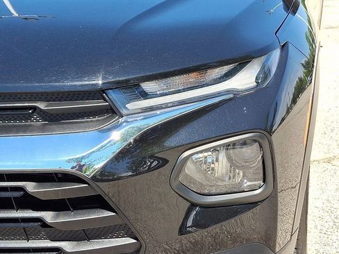 Used 2022 Chevrolet TrailBlazer LT w/ Driver Confidence Package FWD image 10