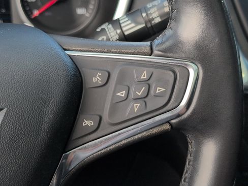 Used 2021 Chevrolet Equinox LT image 26