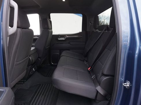 Used 2024 Chevrolet Silverado 1500 LT image 11