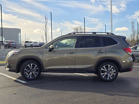 Used 2023 Subaru Forester Limited image 24