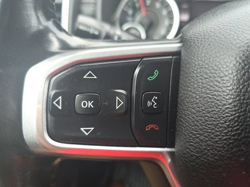 Used 2021 RAM 1500 Laramie AWD/4WD image 18