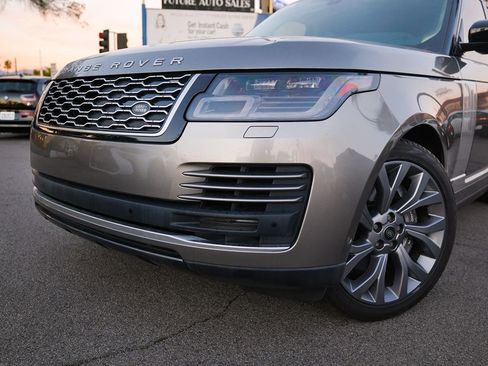 Used 2020 Land Rover Range Rover HSE image 8