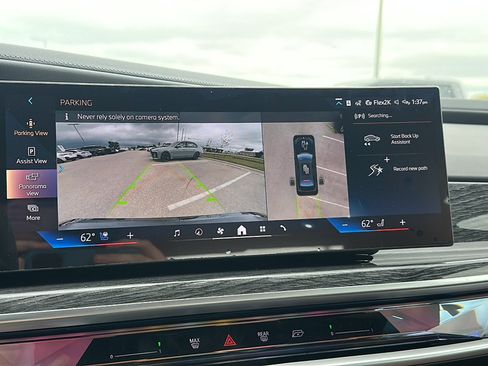 New 2025 BMW 760i xDrive i xDrive w/ Executive Package image 23