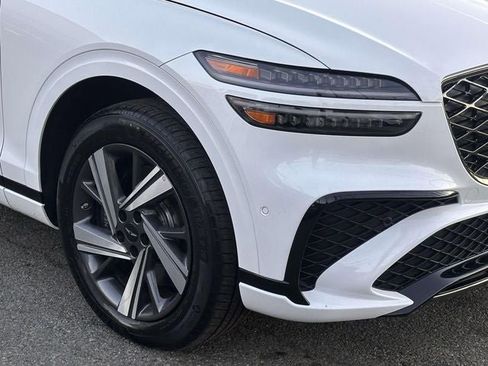 Used 2026 Genesis GV70 3.5T Sport Advanced image 13