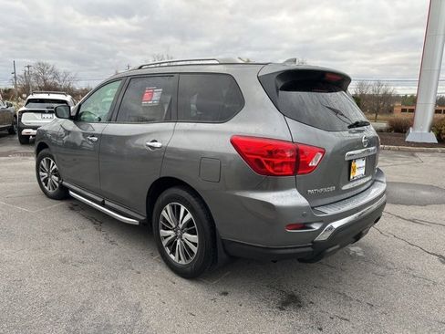 Certified 2020 Nissan Pathfinder SV image 5