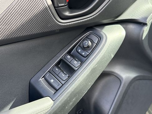 Used 2026 Subaru Crosstrek 2.0i Premium image 16