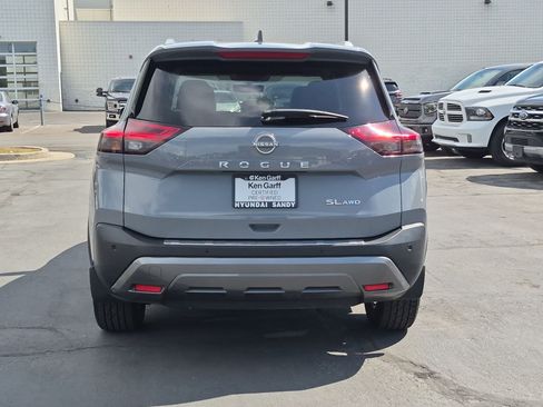 Used 2023 Nissan Rogue SL w/ SL Premium Package AWD/4WD image 5