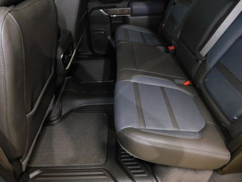 Used 2021 GMC Sierra 3500 Denali w/ Denali Ultimate Package AWD/4WD image 72