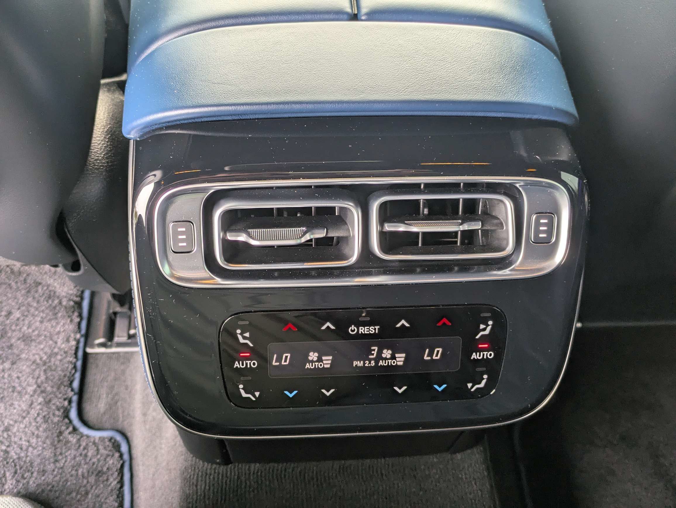 Certified 2025 Mercedes-Benz S 63 AMG S image 11