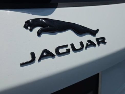 Used 2026 Jaguar F-PACE R-Dynamic S AWD/4WD image 39