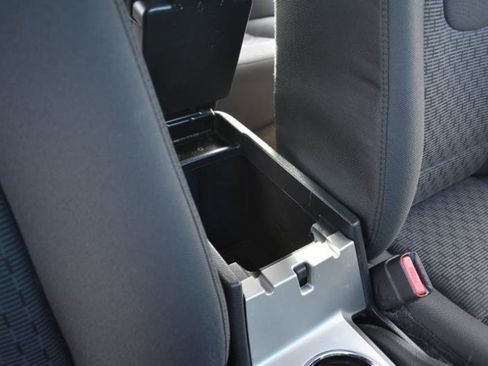 Used 2012 Ford Fusion SE image 15