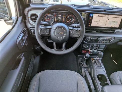 New 2026 Jeep Gladiator Sport AWD/4WD image 12