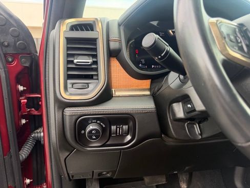 Used 2024 RAM 2500 Limited w/ Safety Group AWD/4WD image 28