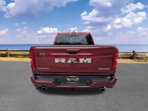 Certified 2025 RAM 1500 Big Horn AWD/4WD image 7