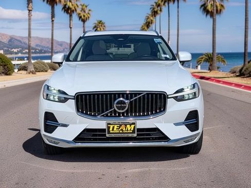 Used 2023 Volvo XC60 B5 Plus AWD/4WD image 46