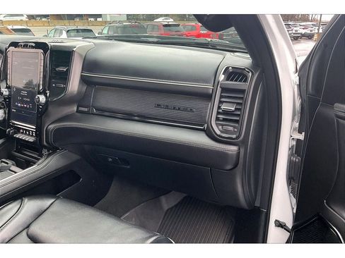 Used 2024 RAM 1500 Limited image 18