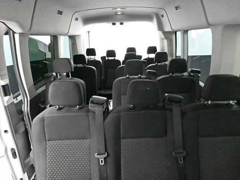 Used 2023 Ford Transit 350 XL image 31