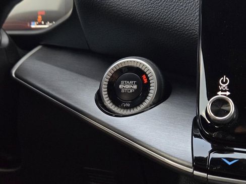 New 2026 Jeep Grand Wagoneer L 4WD image 21