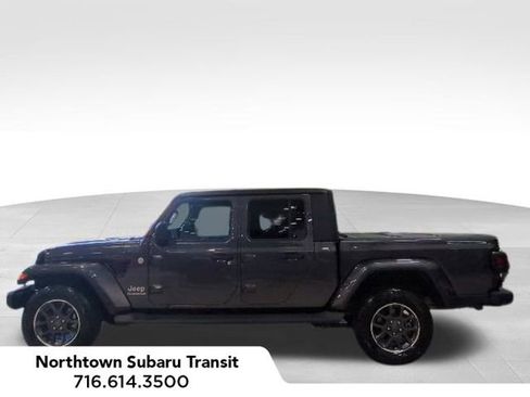 Used 2022 Jeep Gladiator Overland w/ Popular Equipment Package AWD/4WD image 2