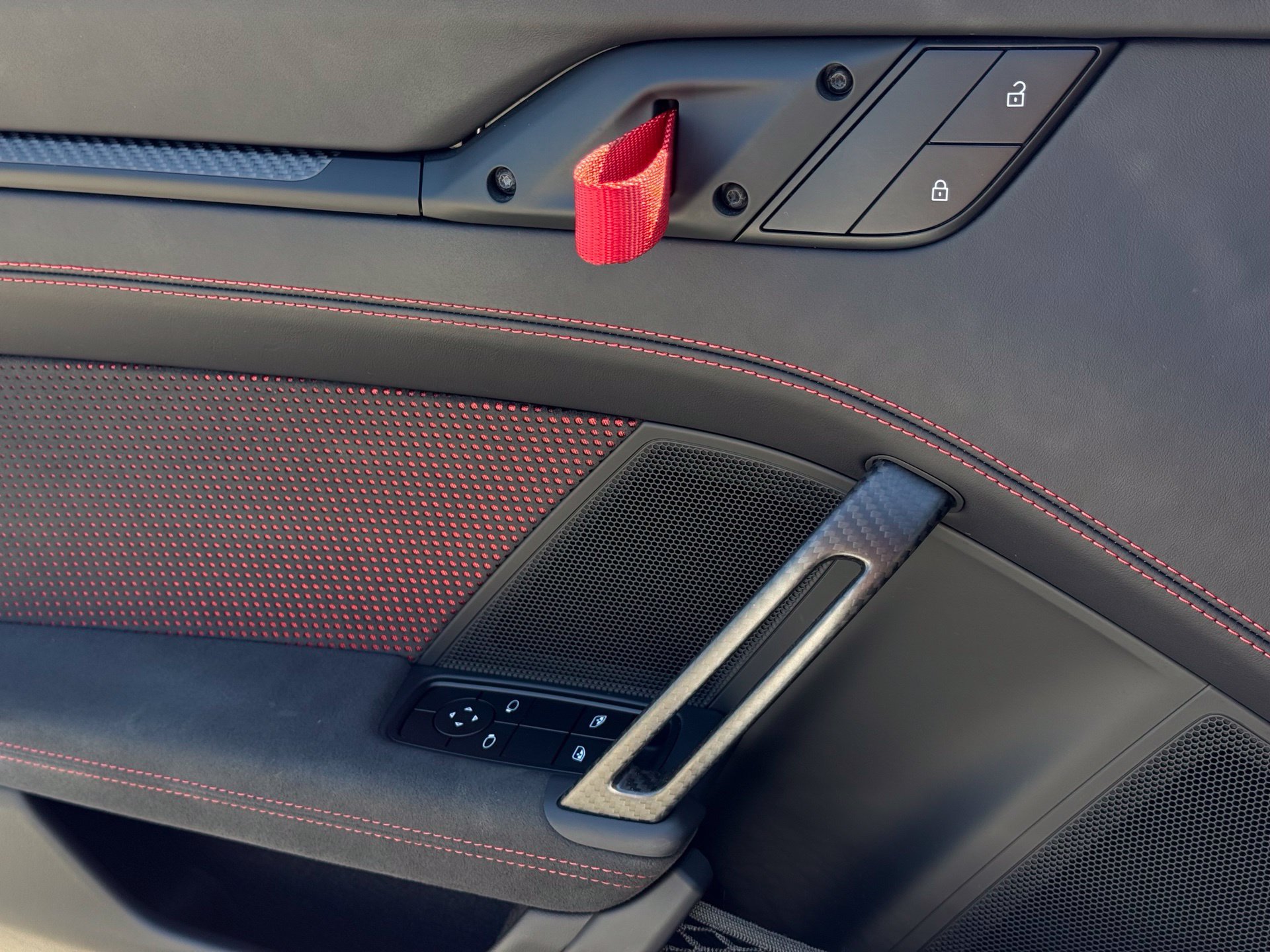 Certified 2024 Porsche 911 GT3 RS RWD image 38