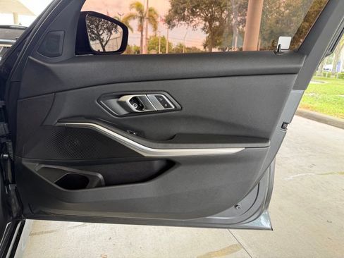 Used 2021 BMW 330i Sedan RWD image 28