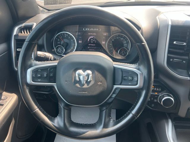 Used 2022 RAM 1500 4x4 Crew Cab image 22